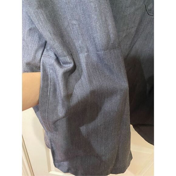 Figs Men's Chisec Three-Pocket Scrub Top Grey size XXL - Picture 4 of 7